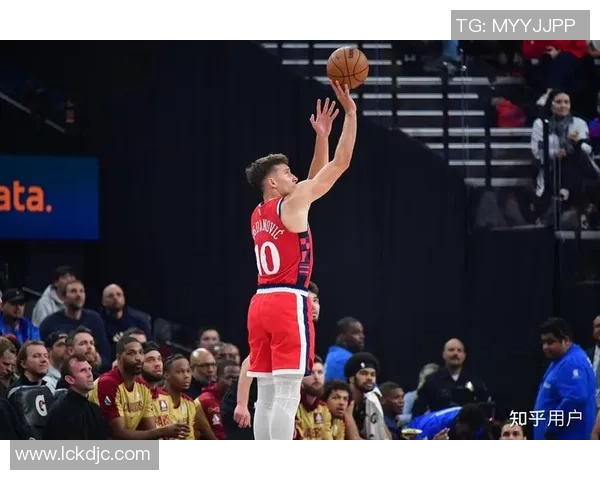 2015年NBA常规赛精彩对决马刺与快船的巅峰之战回顾与分析